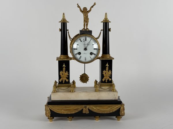 French Empire mantel clock 1800-1820